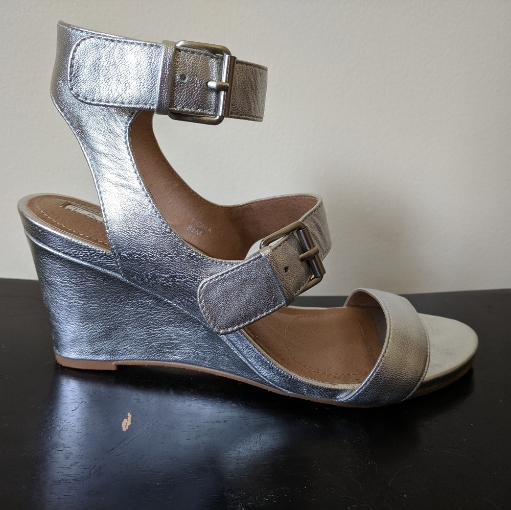 Metallic Tahari wedge sandals